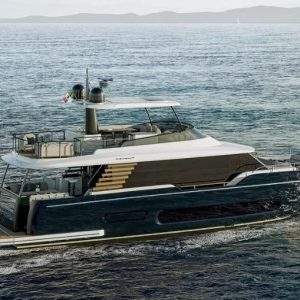 Azimut-Benetti biocombustible HVOlution 1