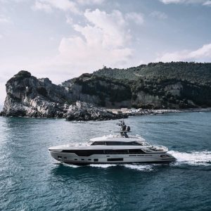 Azimut Grande Trideck