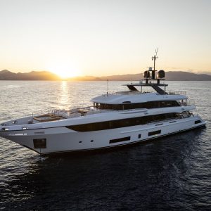 Benetti MY Junos 7 gana el premio Robb Report US Best of the Best 1