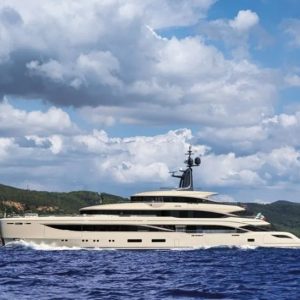 Benetti Yachts - MY Iryna yate Bnow