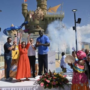 Carnival_Cruise_Line_Celebration_Key_Suncastle