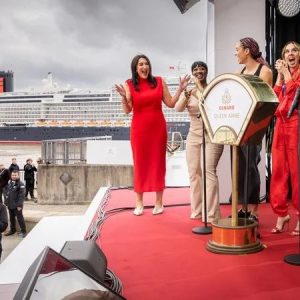 Cunard Ceremonia nombramiento Queen Anne