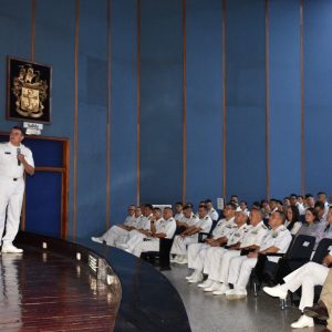 Curso de Derecho Internacional - Escuela Naval de Cadetes