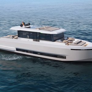 De Antonio Yachts D60_Exterior_02-edited