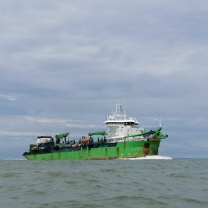 Dragado del canal de acceso al Puerto de Buenaventura
