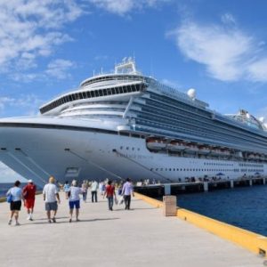 Emerald-Princess-Cruise-Ship-docked-in-Puerta-Maya-Port-Cozumel-e1522081956956