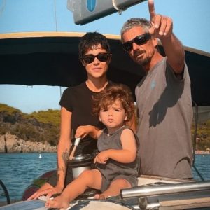 Familia vuelta al mundo Vela Port Balis