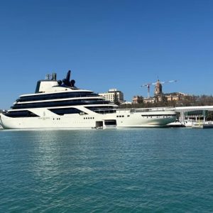 Four-Seasons-Yachts bautizo barco