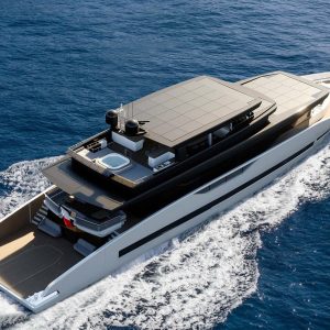 GX Superyachts - GX42_cruising_002 copy