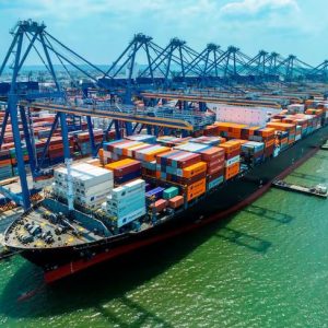 Grupo Puerto de Cartagena atiende primer portacontenedores de Gemini Cooperation