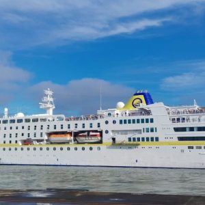 Hamburg se convierte en el primer crucero en llegar a Buenaventura