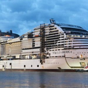 MSC World America astillero pruebas
