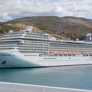 MSC_Musica_in_Dubrovnik,_2008_(cropped)