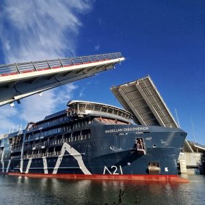 Magellan Discoverer Puente Cau Cau 2 19-04-2026