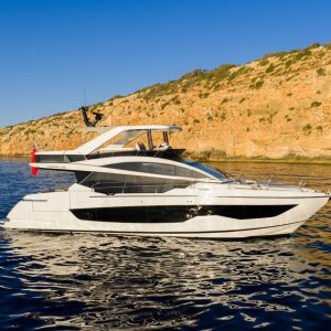Pearl Yachts 82 - Dubai