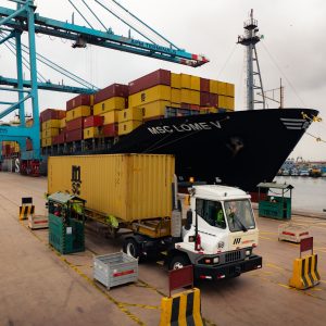 Puerto Callao Peru-alpaca-service-2-apm-terminals-callao-msc-lome-v