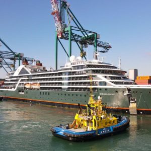 Seabourn Pursuit Puerto San Antonio