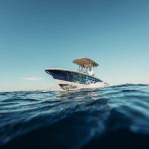 Seakeeper ride-imagery-4-min-768x768
