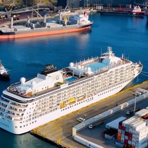 The World crucero visita Santa Marta 2