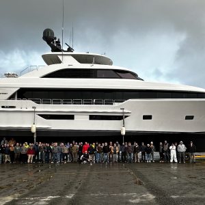 Westport Yachts Serie 117 1
