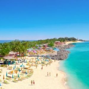 royal-beach-club-600x252