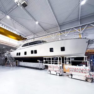 zeelander 8 Hull-4